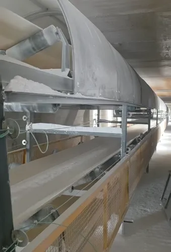 Welche Sicherheitsvorschriften gelten für Förderbänder im Bergbau?